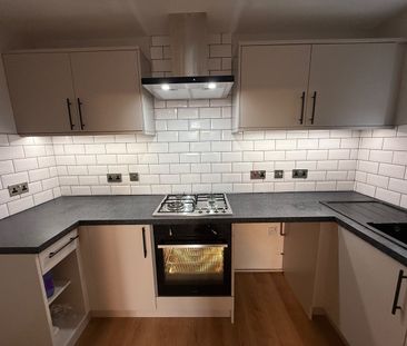 2 Bed Flat, Broadfield Court, BS15 - Photo 4