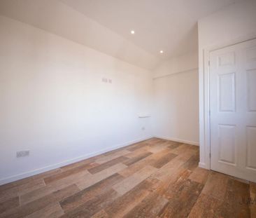 2 bedroom semi-detached bungalow to rent - Photo 5