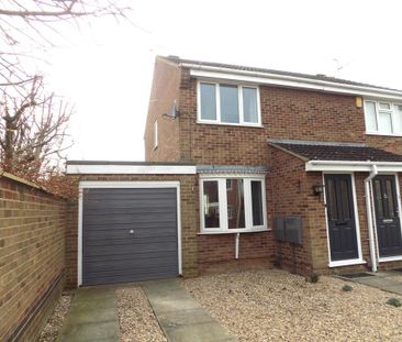 2 bedroom semi-detached house to rent - Photo 5