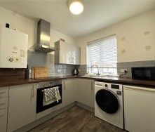 2 Bed Property To Rent - Photo 6