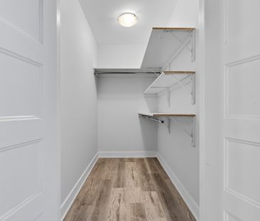 5351 Av. Victoria Montréal (Côte-des-Neiges, QC H3W - Photo 2