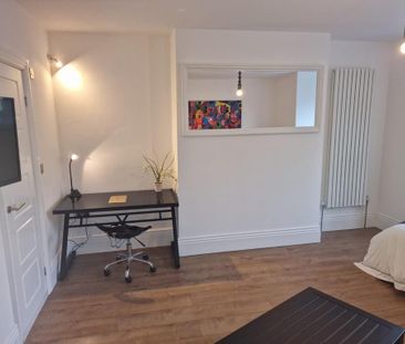 1 bedroom semi-detached house to rent - Photo 3