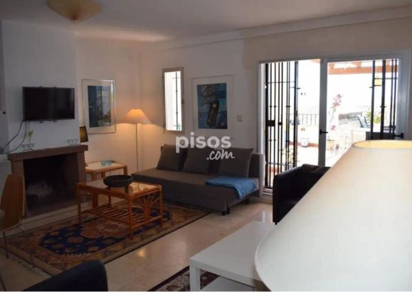 Casa adosada en alquiler en Camino a Velilla, 6