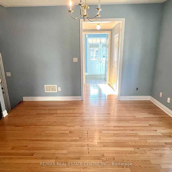 For Lease - 211 Elbern Markell Drive, Brampton, Ontario - Photo 1