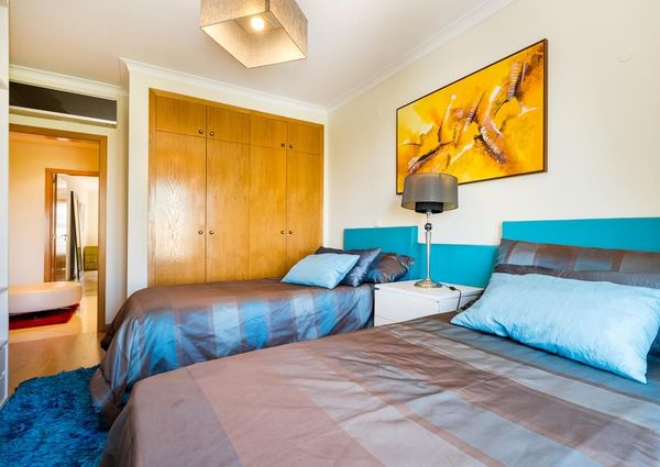 3 Bedroom Apartment with a view, Telheiras, Lisboa