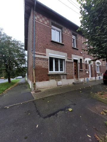 Location Maison 5 pièces 95m² CAUDRY 59540 - Photo 4