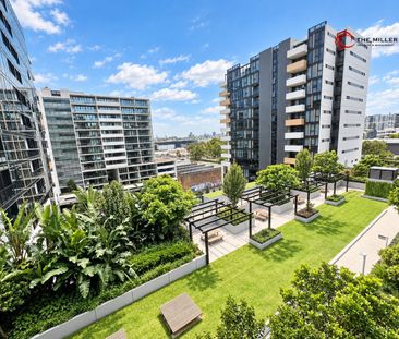 Fully Furnished as photos shown or Unfurnished |North facing | Meriton Spectrum - Photo 2