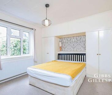 Plantation Road, Amersham, Buckinghamshire, HP6 - Photo 6