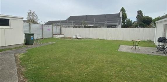 17 Murray Avenue, Hawera, South Taranaki, Taranaki 4610 - Photo 2