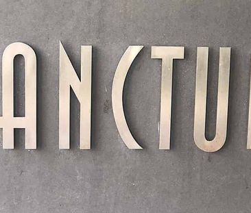 Executive Apartment - Photo 2