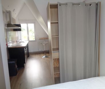 Location Appartement 1 pièce 14m² - Photo 2