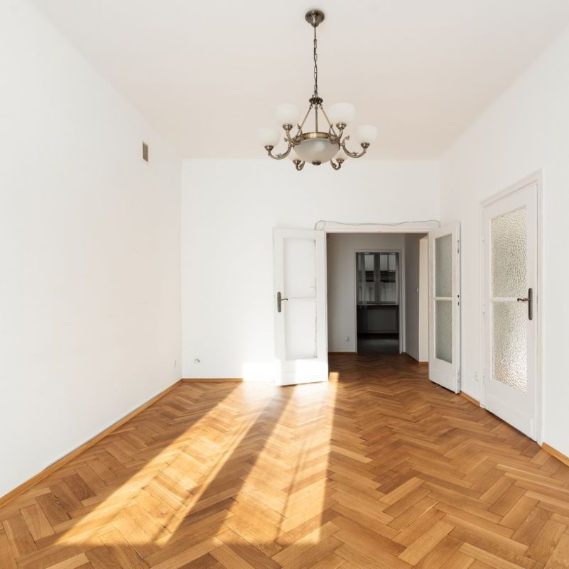 LOKAL PRZY PLACU KONSTYTUCJI i PIĘKNEJ 83.61 m² - Photo 1