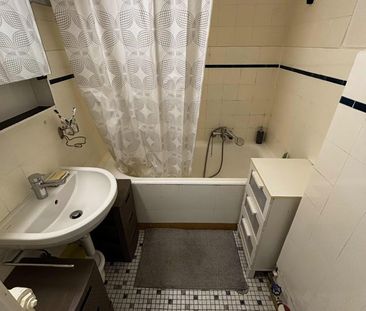 2.5 Zimmer, 65 m², 2. Stock - Foto 4
