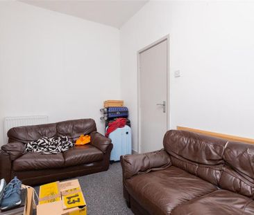 3 bedroom house to rent - Photo 2