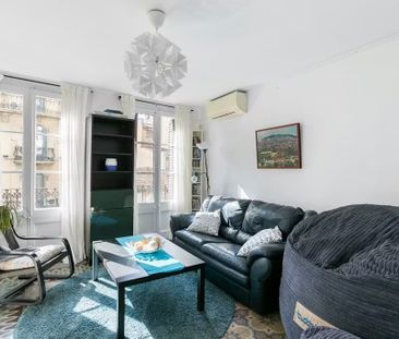 Carrer Gran de Gràcia, Barcelona, Catalonia 08012 - Photo 2