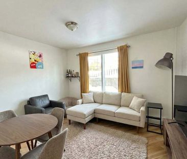 À Louer : Magnifique 3 ½ – Disponible 1e - Photo 2