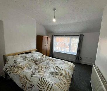 Beech Avenue, Murton, Seaham, County Durham, SR7 - Photo 4