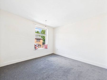 Vernon Avenue, Old Basford, Nottingham, Nottinghamshire, NG6 - Photo 4