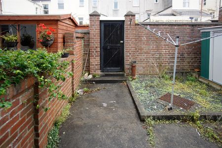 Welbeck Avenue, Mutley, Plymouth - Photo 5