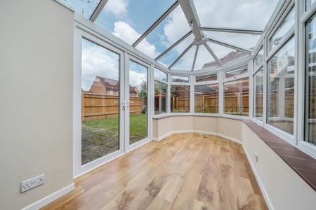 3 bedroom link detached house to rent - Photo 4