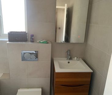 Room in a Shared House, Burnside Crescent, HA0 - Photo 6