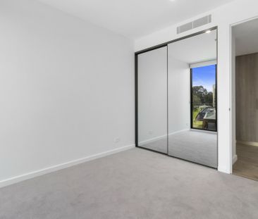 Luxury Living At The Griffin - Photo 1