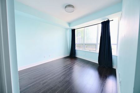 For Lease - 15 Greenview Avenue Unit# 311, Toronto, Ontario - Photo 4