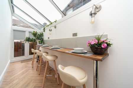 Room in a Shared House, Newark Street, L4 - Photo 3