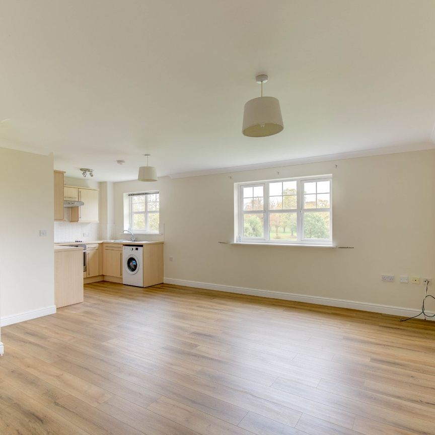 2 bed apartment to rent in Ash Drive, Birmingham, B31 - Photo 1