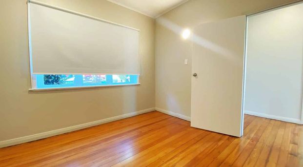 Cute one bedroom, great location! - Photo 1