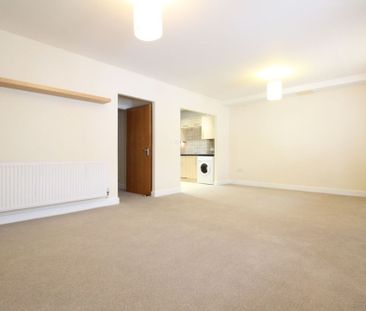 Boltro Road, Charter Gate Boltro Road, RH16 - Photo 4