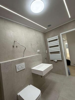 Wohnung zur Miete / Erstbezug nach moderner Kernsanierung Kaarst - Photo 1