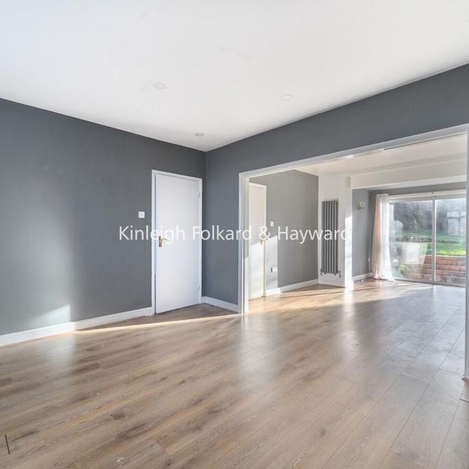 4 bedroom detached house to rent - Photo 1