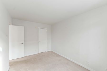 205 Bolton, Unit 222 - Photo 4