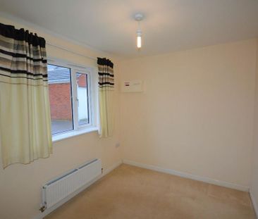 3 bedroom detached house to rent - Photo 2