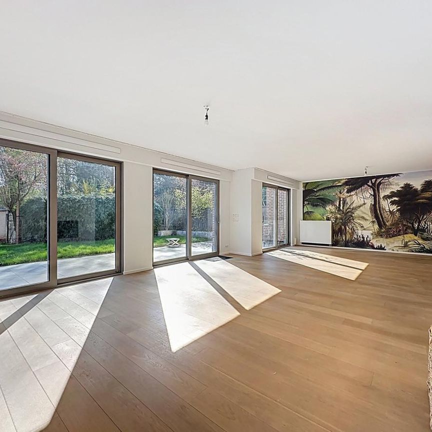 Ixelles/Watermael: Magnificent GF with SW-facing garden - Photo 1