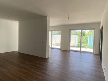 Gemütliche 4-Raum-Wohnung mit eigener Terrasse - Foto 4