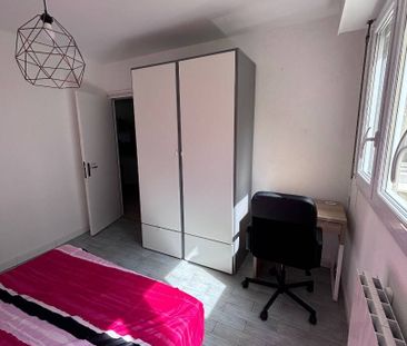 82m² 3 chambres place de parking meublé équipé - Photo 5