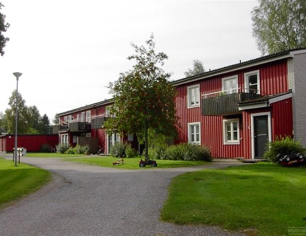 Vadsbogatan 12 A - Photo 1