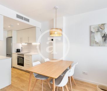 Piso de alquiler en Vallhonrat, El Poble Sec - Parc de Montjuïc - Photo 2