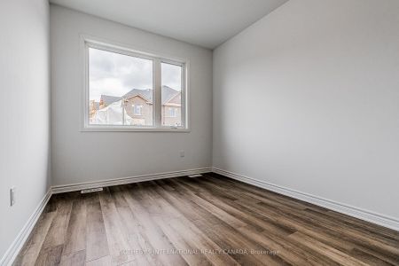 For Lease - 1782 Thames Circle, Milton, Ontario - Photo 4