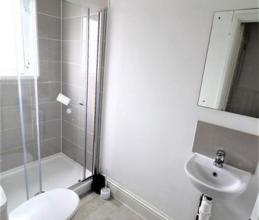 Room For Rent Blossom Square, Portsmouth - Photo 6