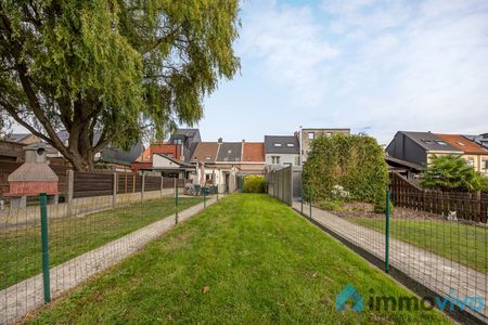 Woning met 2 slaapkamers, garage en grote tuin. - Photo 3