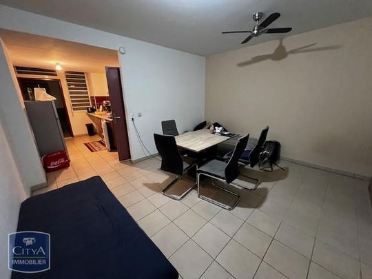 Location Appartement 1 pièce 30m² STE CLOTILDE 97490 - Photo 1