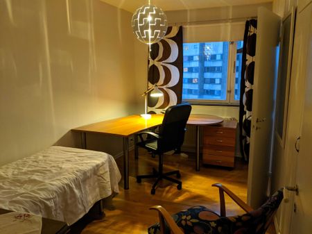 Tantogatan, Stockholm - Photo 3