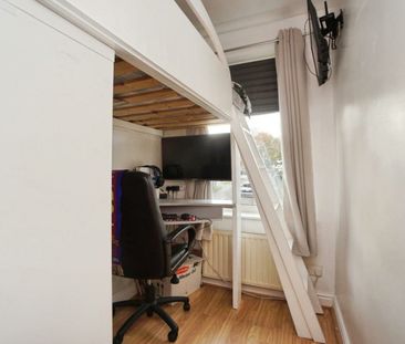 3 Bed Semi-Detached House, Farview Road, S5 - Photo 4