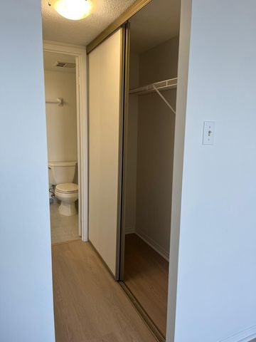 For Lease - 360 Watson Street Unit# 508, Whitby, Ontario - Photo 4