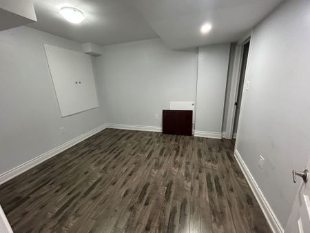 For Lease - 11 Villagewood Street Unit# A, Brampton, Ontario - Photo 2