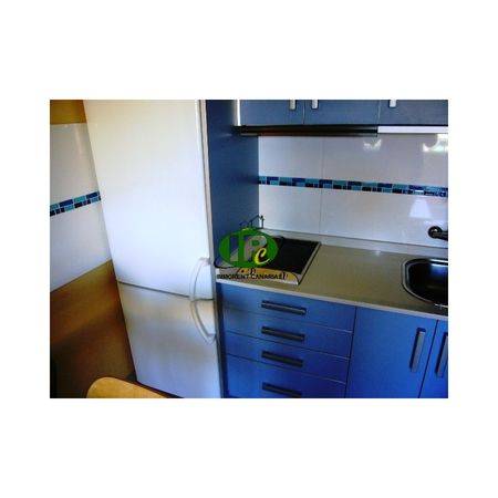 Nice apartment in the 1st row sea, sea view, with 2 bedrooms - Photo 2