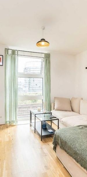 1 bedroom flat to rent - Photo 1